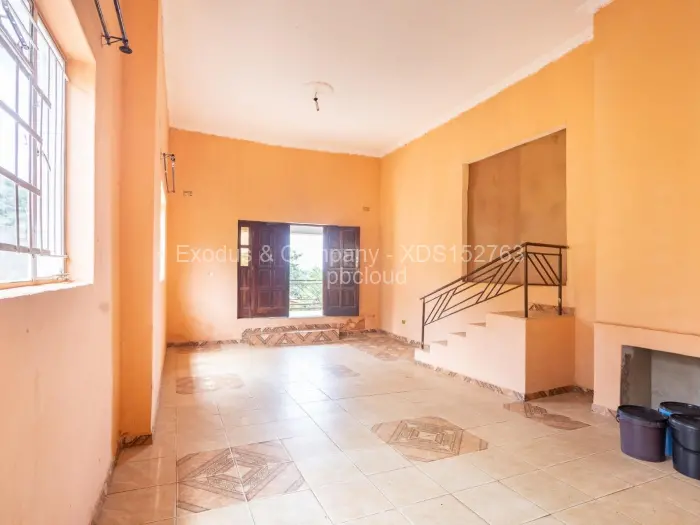 6 Bedroom House for Sale in Cold Comfort, Harare