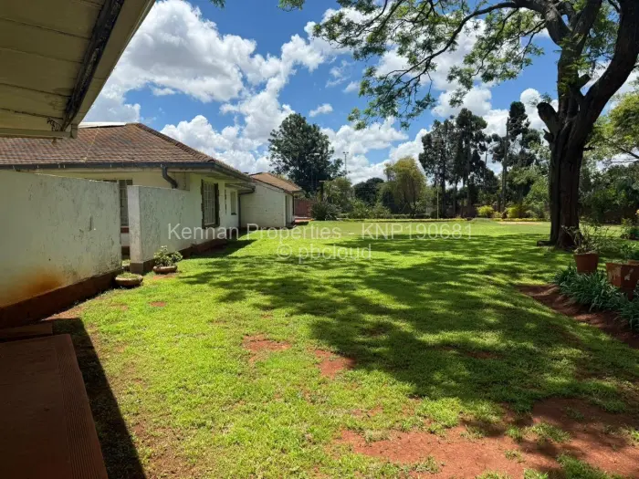 2 Bedroom House for Sale in Chisipite, Harare