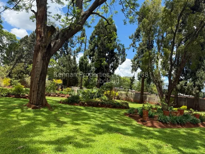 2 Bedroom House for Sale in Chisipite, Harare