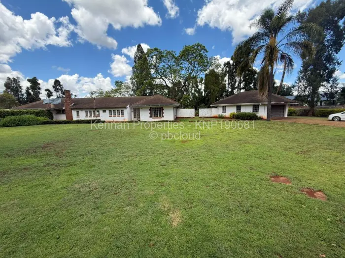 2 Bedroom House for Sale in Chisipite, Harare