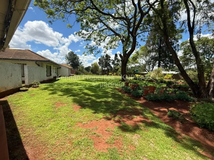2 Bedroom House for Sale in Chisipite, Harare