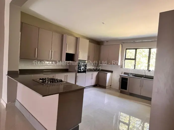 Flat/Apartment to Rent in Mount Pleasant