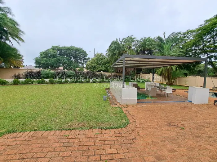 4 Bedroom House for Sale in Borrowdale, Harare