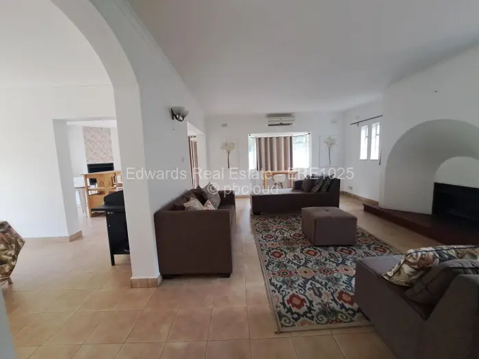 4 Bedroom House for Sale in Borrowdale, Harare