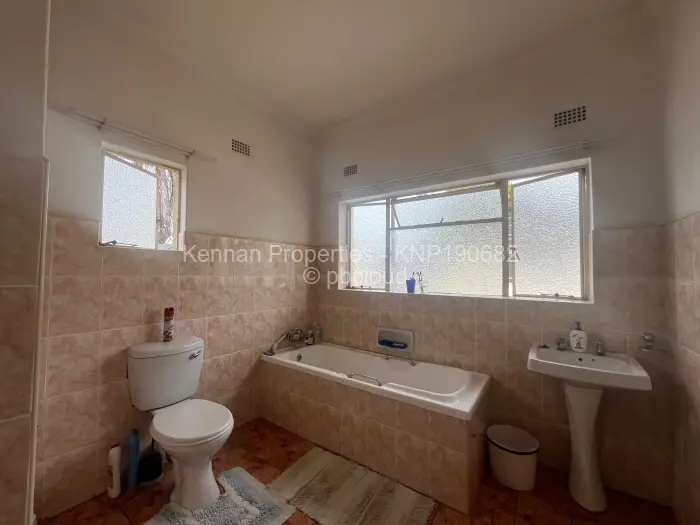 Townhouse/Cluster for Sale in Greendale, Harare