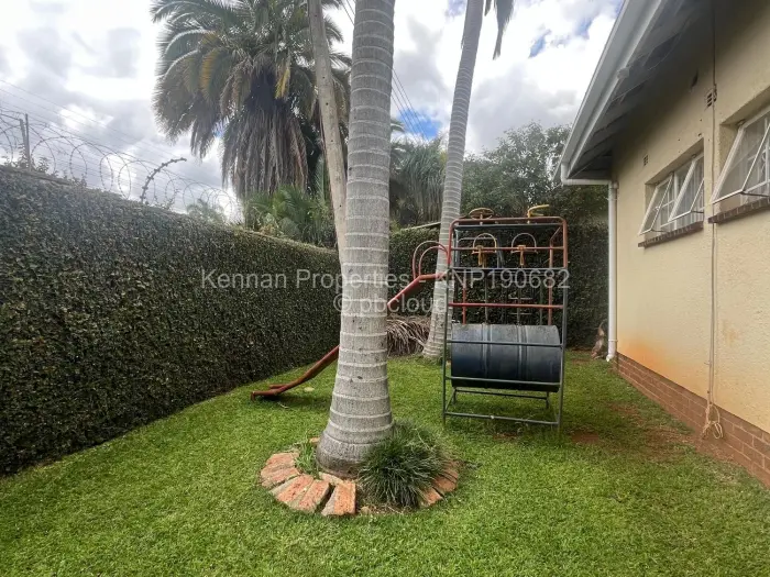 Townhouse/Cluster for Sale in Greendale, Harare