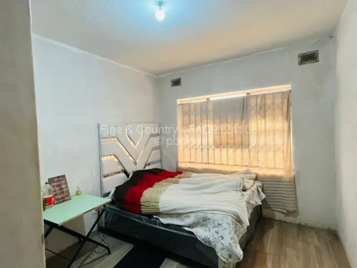 4 Bedroom House for Sale in Madokero Estates, Harare