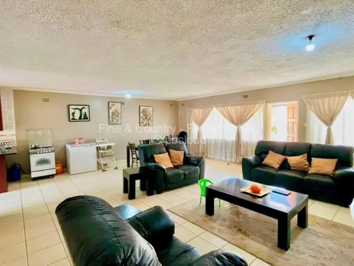 3 Bedroom House for Sale in Bluff Hill, Harare