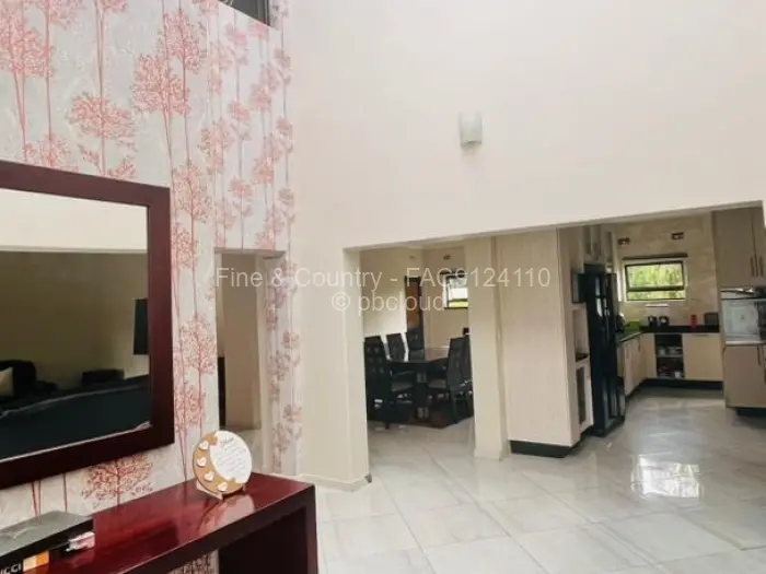 6 Bedroom House for Sale in Ballantyne Park, Harare