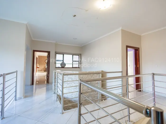 6 Bedroom House for Sale in Ballantyne Park, Harare