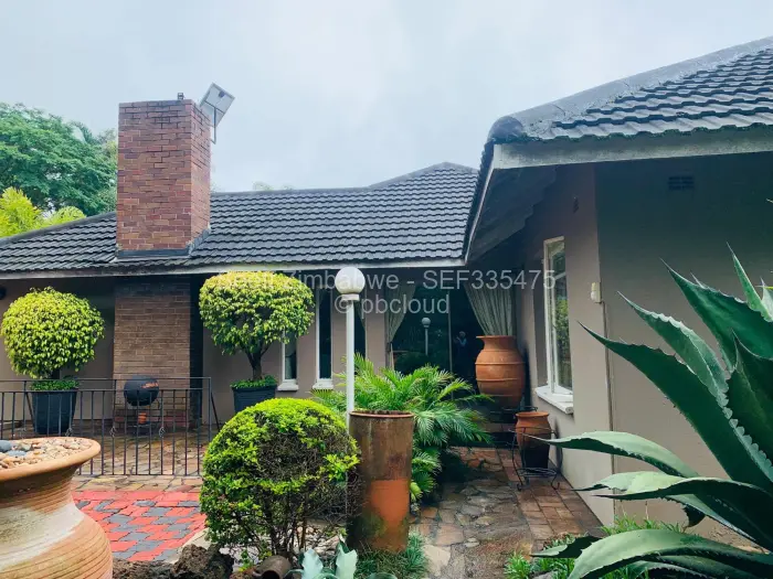5 Bedroom House for Sale in Glen Lorne, Harare