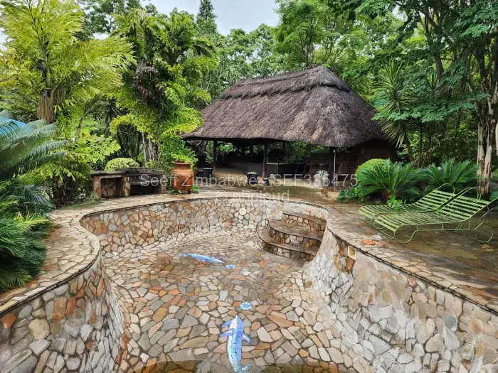 5 Bedroom House for Sale in Glen Lorne, Harare