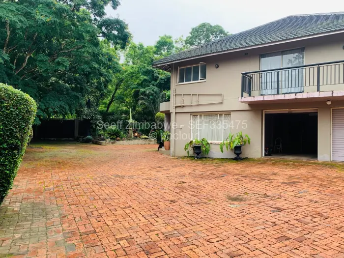 5 Bedroom House for Sale in Glen Lorne, Harare