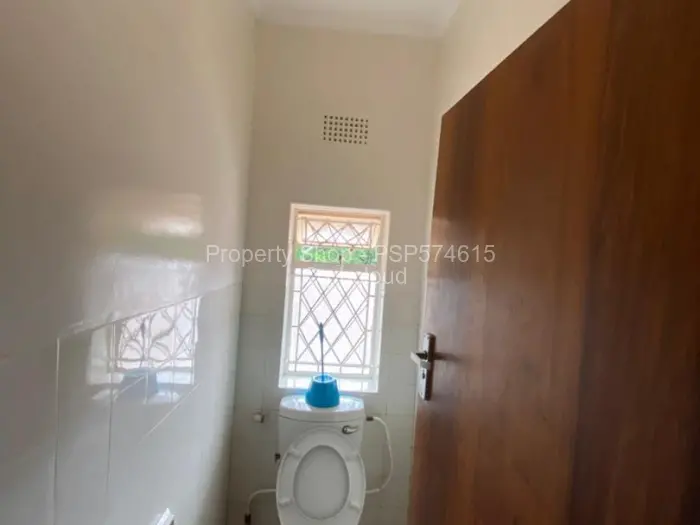 3 Bedroom House for Sale in Suburbs, Bulawayo