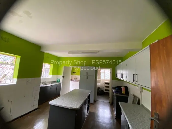 3 Bedroom House for Sale in Suburbs, Bulawayo