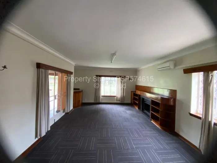 3 Bedroom House for Sale in Suburbs, Bulawayo