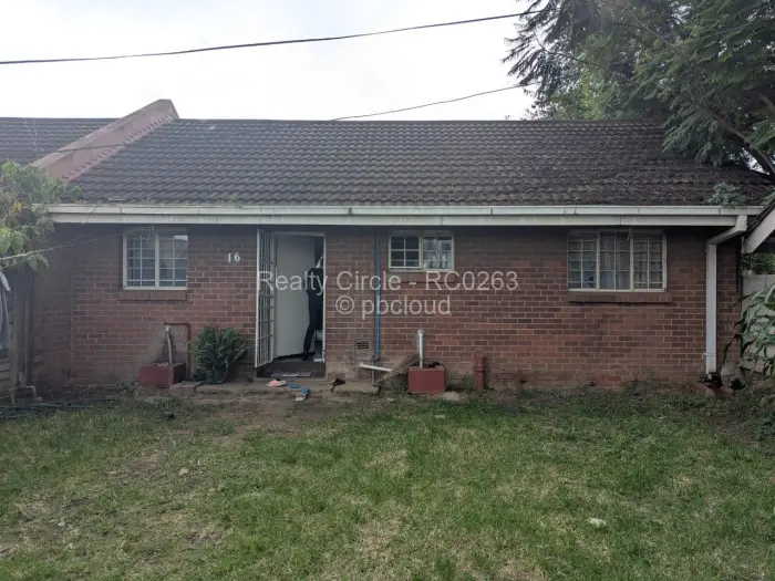 Flat/Apartment for Sale in Mabelreign, Harare