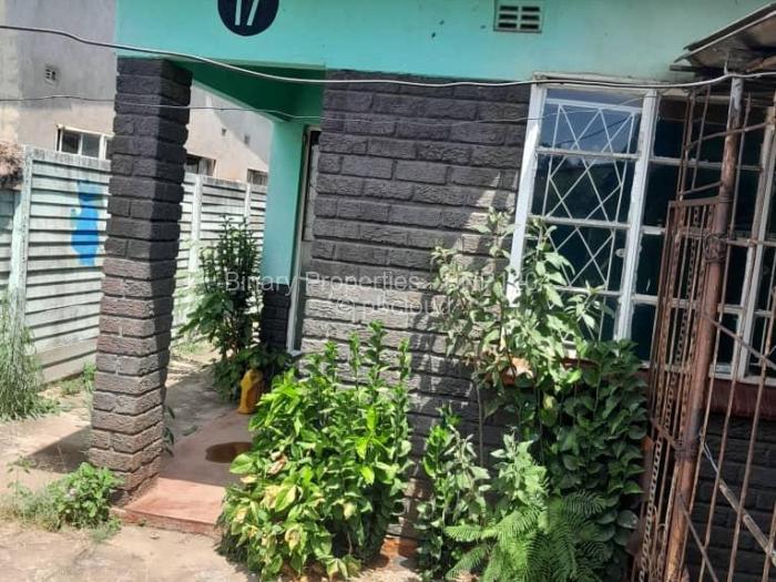 2 Bedroom House to Rent in Mufakose, Harare