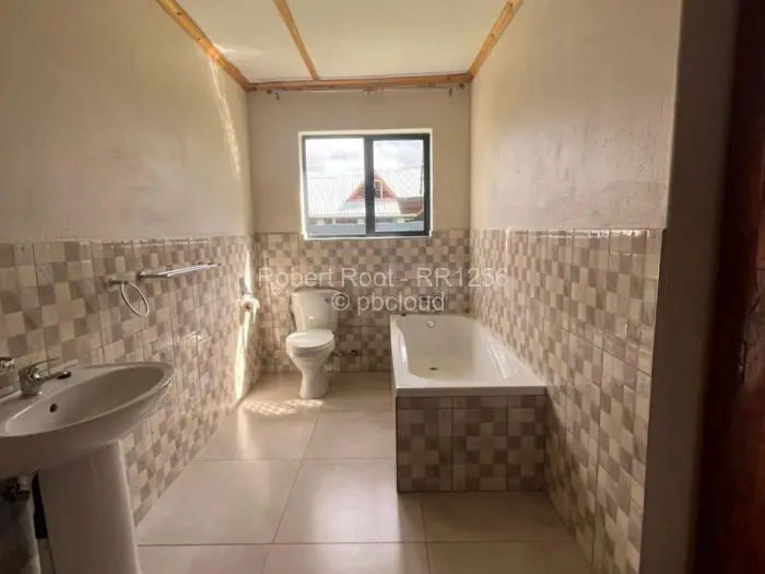 3 Bedroom House to Rent in Ruwa, Ruwa