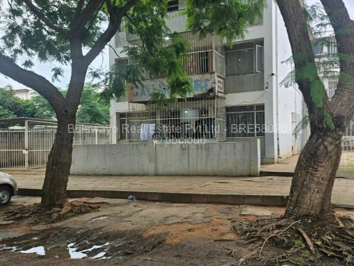 Flat/Apartment for Sale in Bulawayo City Centre, Bulawayo