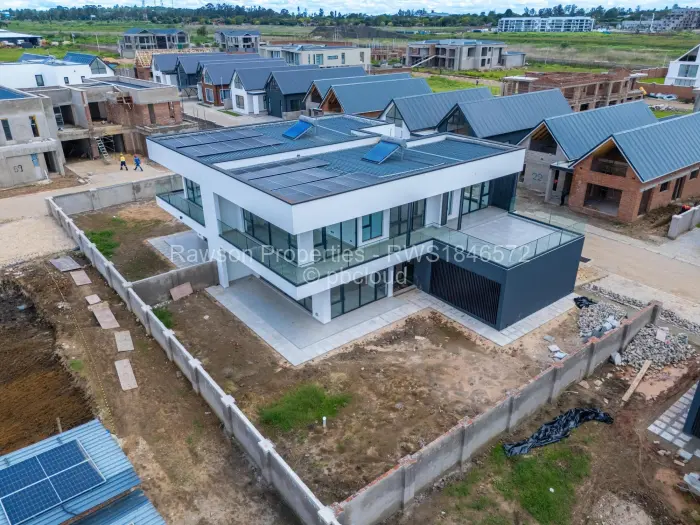 Townhouse/Cluster for Sale in Borrowdale West, Harare