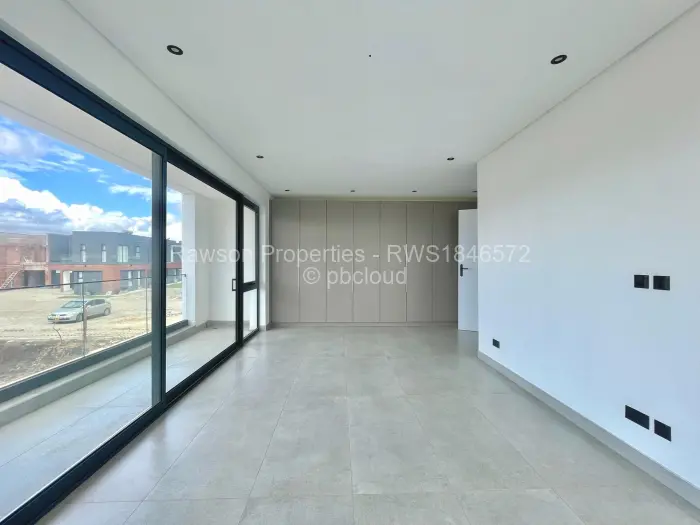 Townhouse/Cluster for Sale in Borrowdale West, Harare