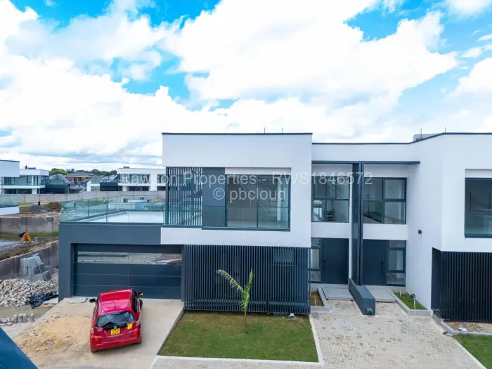 Townhouse/Cluster for Sale in Borrowdale West, Harare
