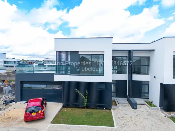 Townhouse/Cluster for Sale in Borrowdale West, Harare