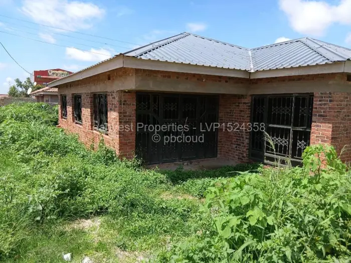 4 Bedroom House for Sale in Damofalls, Damofalls