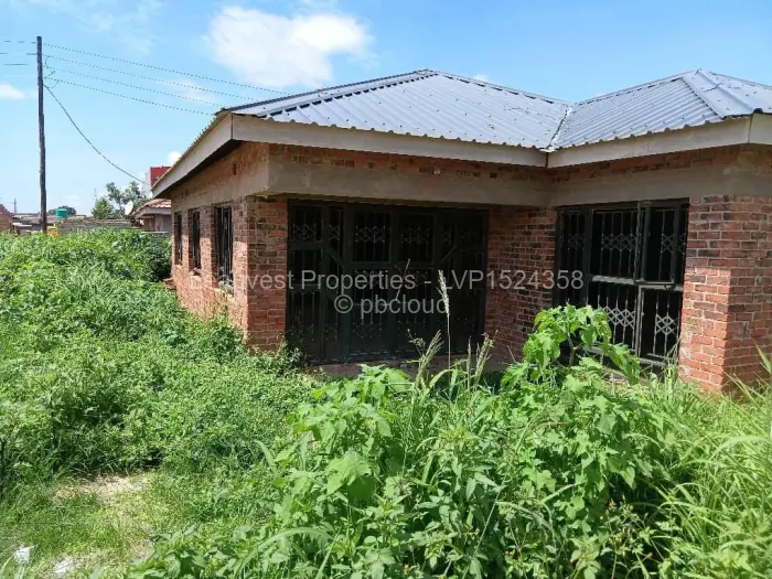 4 Bedroom House for Sale in Damofalls, Damofalls