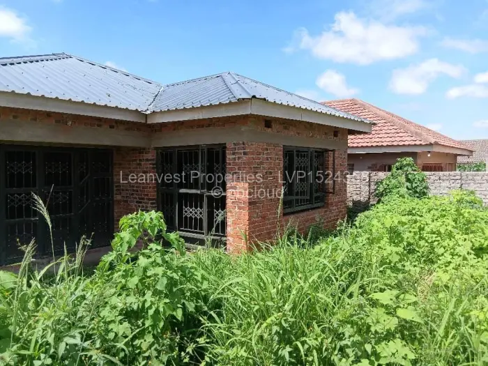 4 Bedroom House for Sale in Damofalls, Damofalls