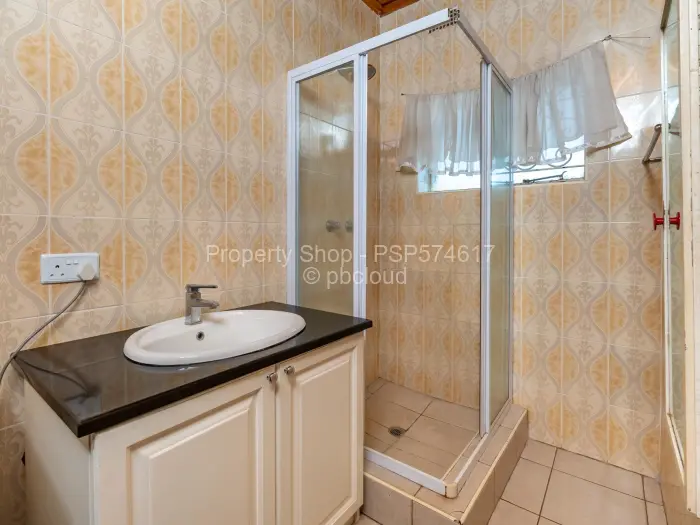 3 Bedroom House for Sale in Upper Hillside, Harare