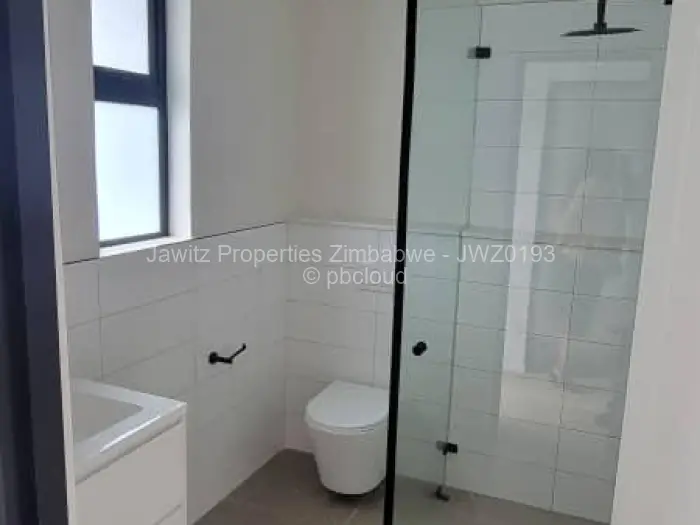 Flat/Apartment to Rent in Borrowdale West, Harare
