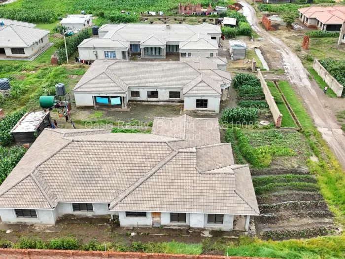 4 Bedroom House for Sale in Sandton Park, Harare