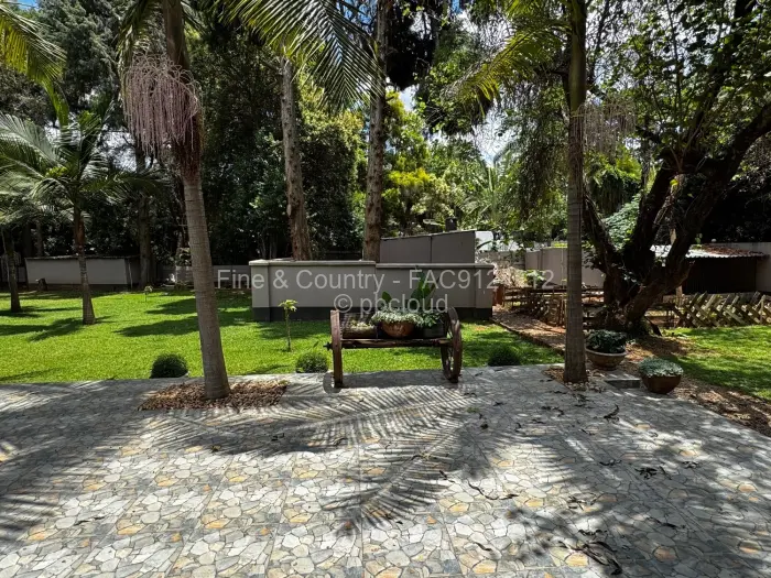 4 Bedroom House for Sale in Chisipite, Harare