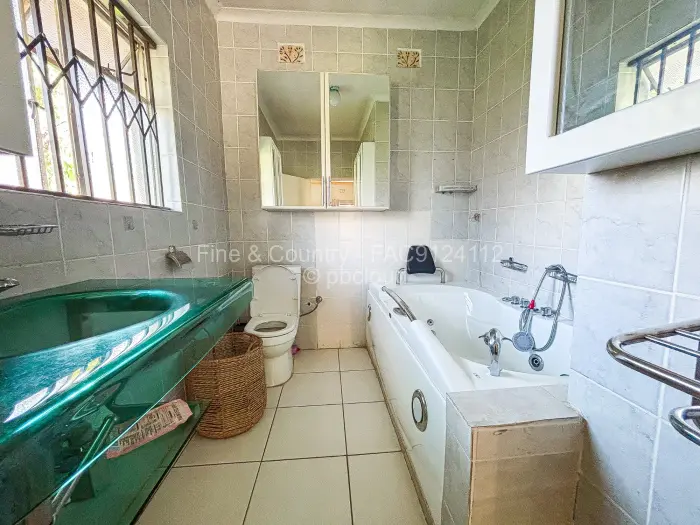 4 Bedroom House for Sale in Chisipite, Harare