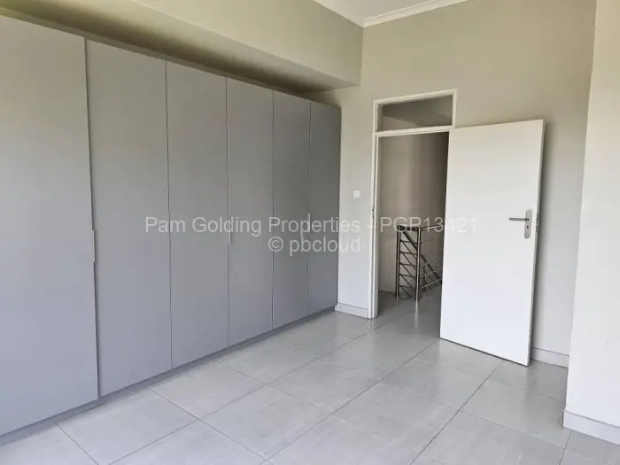 Townhouse/Cluster to Rent in Highlands, Harare