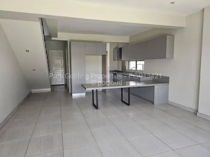 Townhouse/Cluster to Rent in Highlands, Harare