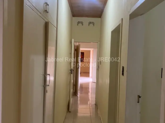 5 Bedroom House to Rent in Upper Hillside, Harare
