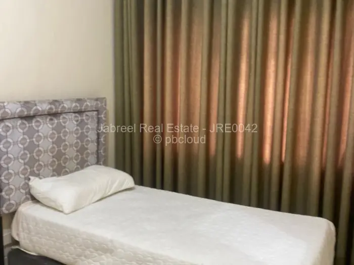 5 Bedroom House to Rent in Upper Hillside, Harare