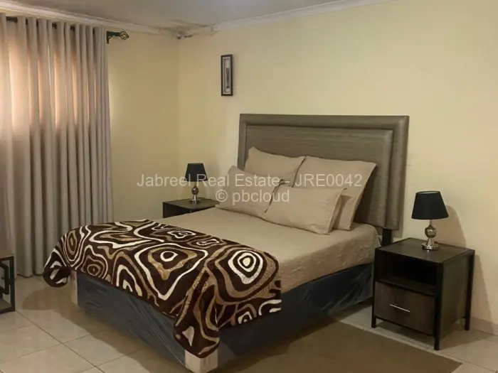 5 Bedroom House to Rent in Upper Hillside, Harare