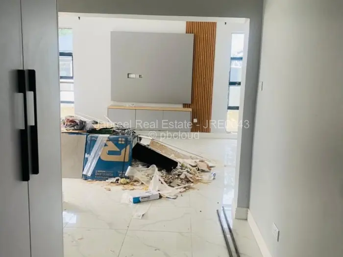 Townhouse/Cluster to Rent in Mount Pleasant, Harare