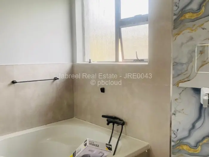 Townhouse/Cluster to Rent in Mount Pleasant, Harare