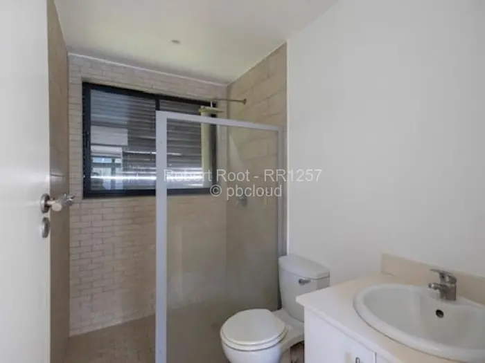 Townhouse/Cluster for Sale in Highlands, Harare