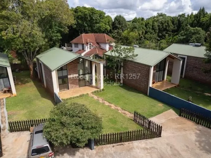 Townhouse/Cluster for Sale in Highlands, Harare