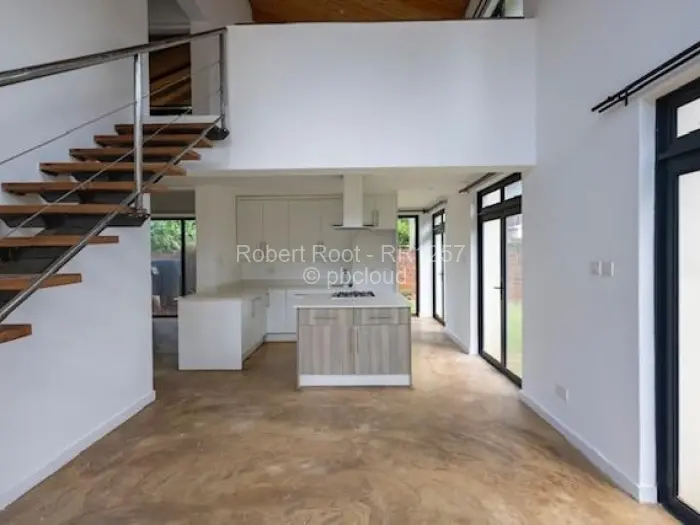 Townhouse/Cluster for Sale in Highlands, Harare