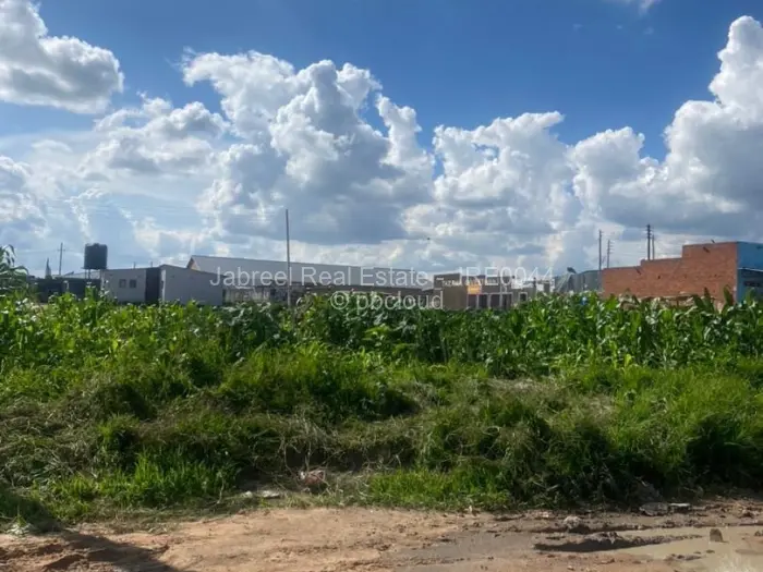 Commercial Stand for Sale in Glenwood, Harare