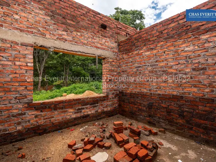 Townhouse/Cluster for Sale in Shawasha Hills, Harare