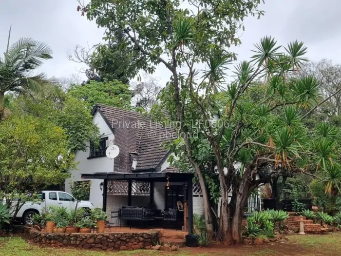 3 Bedroom House for Sale in Borrowdale, Harare