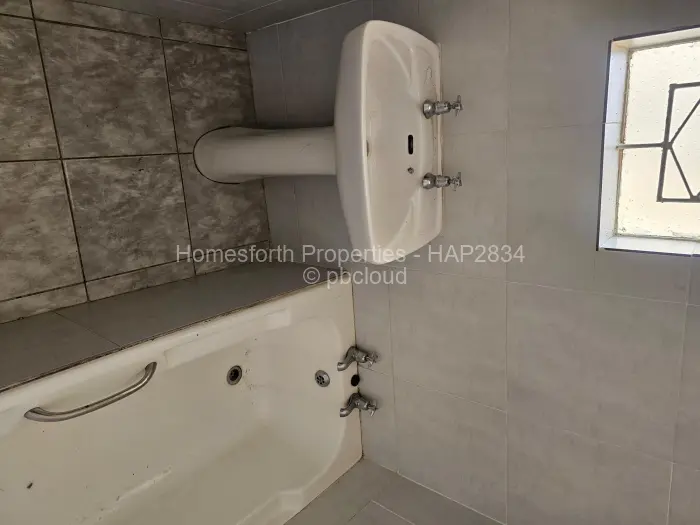 3 Bedroom House for Sale in Avonlea, Harare